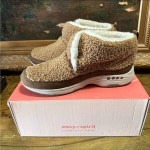 Easy Spirit Women Trippin2 Faux Fur Cozy Slip On Ankle Boots Shoes Size 8 W NEW